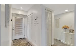 1025 SE 2nd Ave, Dania Beach, FL 33004, Sold 05/01/25