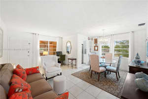 160 Ne 8th Ave 9b, Hallandale Beach
