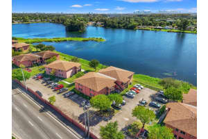 2020 Nw 119th St 1122, Miami