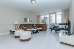 5601 Collins Ave APT 420, Miami Beach, FL 33140, - MLS#A11731275
