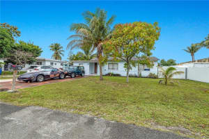 655 NW 152nd St, Miami, FL 33169, Sold 02/21/25