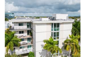 954 SW 36th Ct, Miami, FL 33135, Sold 08/06/25