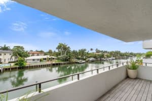 9660 W Bay Harbor Dr APT 3B, Bay Harbor Islands, FL 33154, - MLS#A11731407