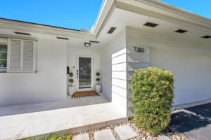 7280 Miami Lakeway S, Hialeah, FL 33014, Sold 04/25/25