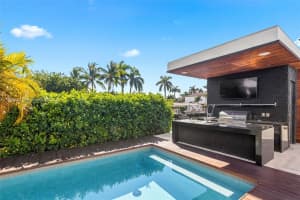 3462 NE 171 St, North Miami Beach, FL 33160, - MLS#A11731492