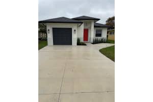 410 NE 8th Ave, Boynton Beach, FL 33435, Sold 03/31/25