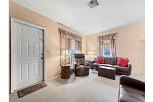 555 E 48th St, Hialeah, FL 33013, Sold 03/17/25