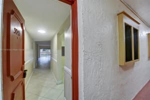 3043 Riverside Dr, Coral Springs, FL 33065, Sold 04/10/25
