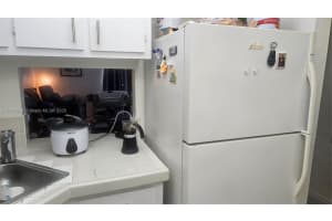 801 NW 47th Ave, Miami, FL 33126, Sold 05/09/25