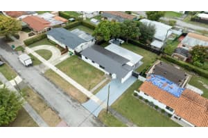2814 SW 92nd Ct, Miami, FL 33165, Sold 08/19/25