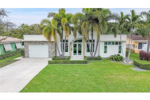 2101 NE 29th Ct, Fort Lauderdale, FL 33306, Sold 04/30/25