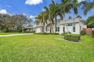 2101 NE 29th Ct, Fort Lauderdale, FL 33306, Sold 04/30/25