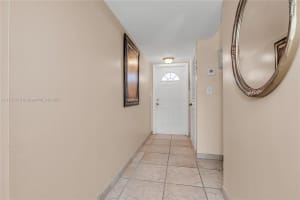 9500 N Hollybrook Lake Dr APT 309, Pembroke Pines, FL 33025, - MLS#A11731715