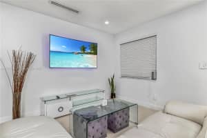 35 SW 63rd Ct, Miami, FL 33144, - MLS#A11731743