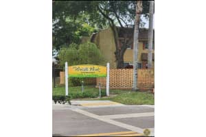 7175 Nova Dr, Davie, FL 33317, Sold 04/29/25