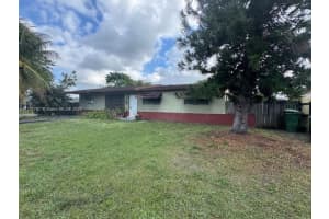 201 Sw 65th Ter Pembroke Pines, FL 33023 - MLS#A11731797