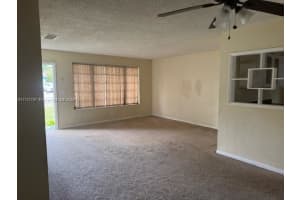 201 Sw 65th Ter Pembroke Pines, FL 33023 - MLS#A11731797
