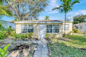 1645 NE 180th St, North Miami Beach, FL 33162, Sold 07/08/25