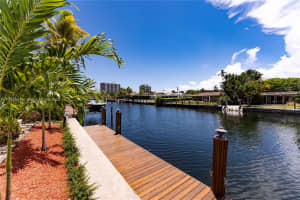 636 Hibiscus Dr 0, Hallandale Beach, FL 33009 - MLS#A11731904