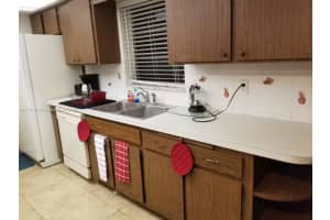 1480 Room#1 Sw 6th Ave Fort Lauderdale, FL 33315 - MLS#A11731982