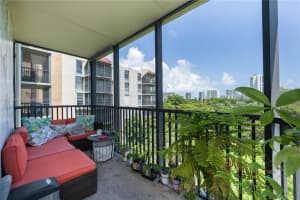 3301 N Country Club Dr, Miami, FL 33180, Sold 04/30/25
