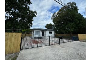 565 NW 98th St, Miami, FL 33150, Sold 04/09/25