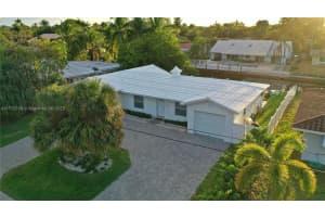 601 SE 13th Ave, Deerfield Beach, FL 33441, Sold 06/17/25