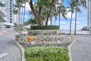 335 Biscayne Blvd, Miami, FL 33132, Sold 03/25/25