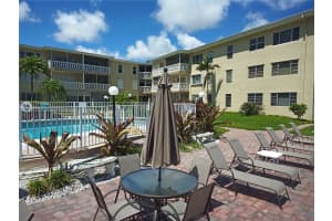 450 Golden Isles Dr APT 2B, Hallandale Beach, FL 33009, - MLS#A11732125