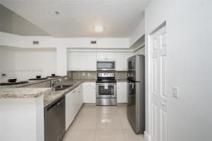 2280 E Preserve Way 303, Miramar