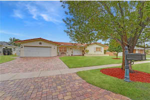 1811 NW 106th Terrace, Pembroke Pines, FL 33026, Sold 03/13/25