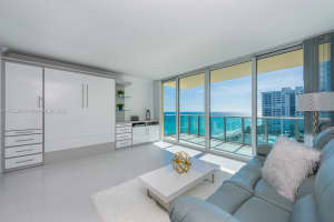 2501 S Ocean Dr 1012(available NOW), Hollywood, FL 33019 - MLS#A11732399