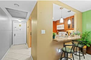 1100 Colony Point Cir 119 Pembroke Pines, FL 33026 - MLS#A11732447