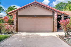 510 NW 105th Dr, Coral Springs, FL 33071, Sold 07/21/25