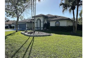 12680 SW 34th Pl, Davie, FL 33330, Sold 04/14/25