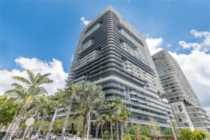 121 NE 34th St, Miami, FL 33137, Sold 04/10/25