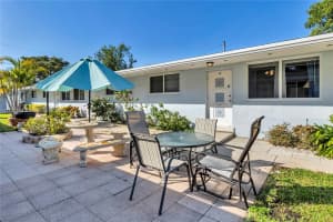 2300 Jackson St APT 10, Hollywood, FL 33020, - MLS#A11732588