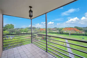 1200 St Charles Pl APT 419, Pembroke Pines, FL 33026, - MLS#A11732604
