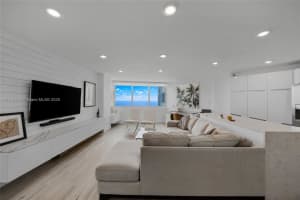 7135 Collins Ave APT 1202, Miami Beach, FL 33141, - MLS#A11732620