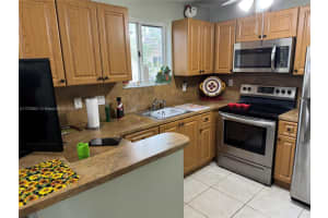 1250 Se 28th Ct 206, Homestead