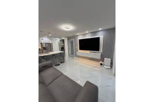 8851 NW 119th St Unit 3111-3, Hialeah Gardens, FL 33018, Sold 05/05/25