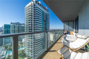 121 NE 34th St, Miami, FL 33137, Sold 03/01/25
