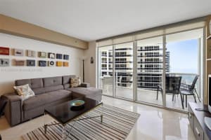 1830 S Ocean Dr APT 3909, Hallandale Beach, FL 33009, - MLS#A11732683