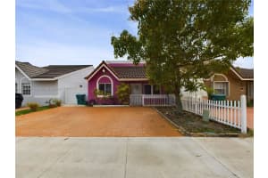 8892 NW 108th Ln, Hialeah Gardens, FL 33018, Sold 03/21/25
