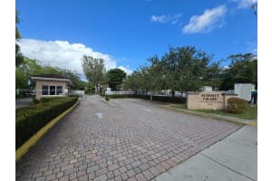 8411 Nw 8th St 302 Miami, FL 33126 - MLS#A11732742