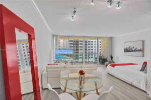 2501 S Ocean Dr APT 704, Hollywood, FL 33019, - MLS#A11732745