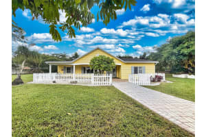 19280 Sw 304th St Homestead, FL 33030 - MLS#A11732791