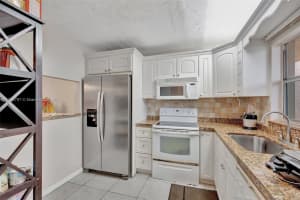 9350 Sunrise Lakes Blvd, Sunrise, FL 33322, Sold 02/21/25