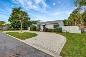 339 Linda Ln, West Palm Beach, FL 33405, Sold 03/17/25