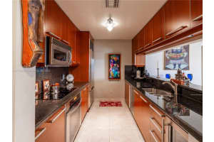 901 Brickell Key Blvd, Miami, FL 33131, Sold 04/25/25